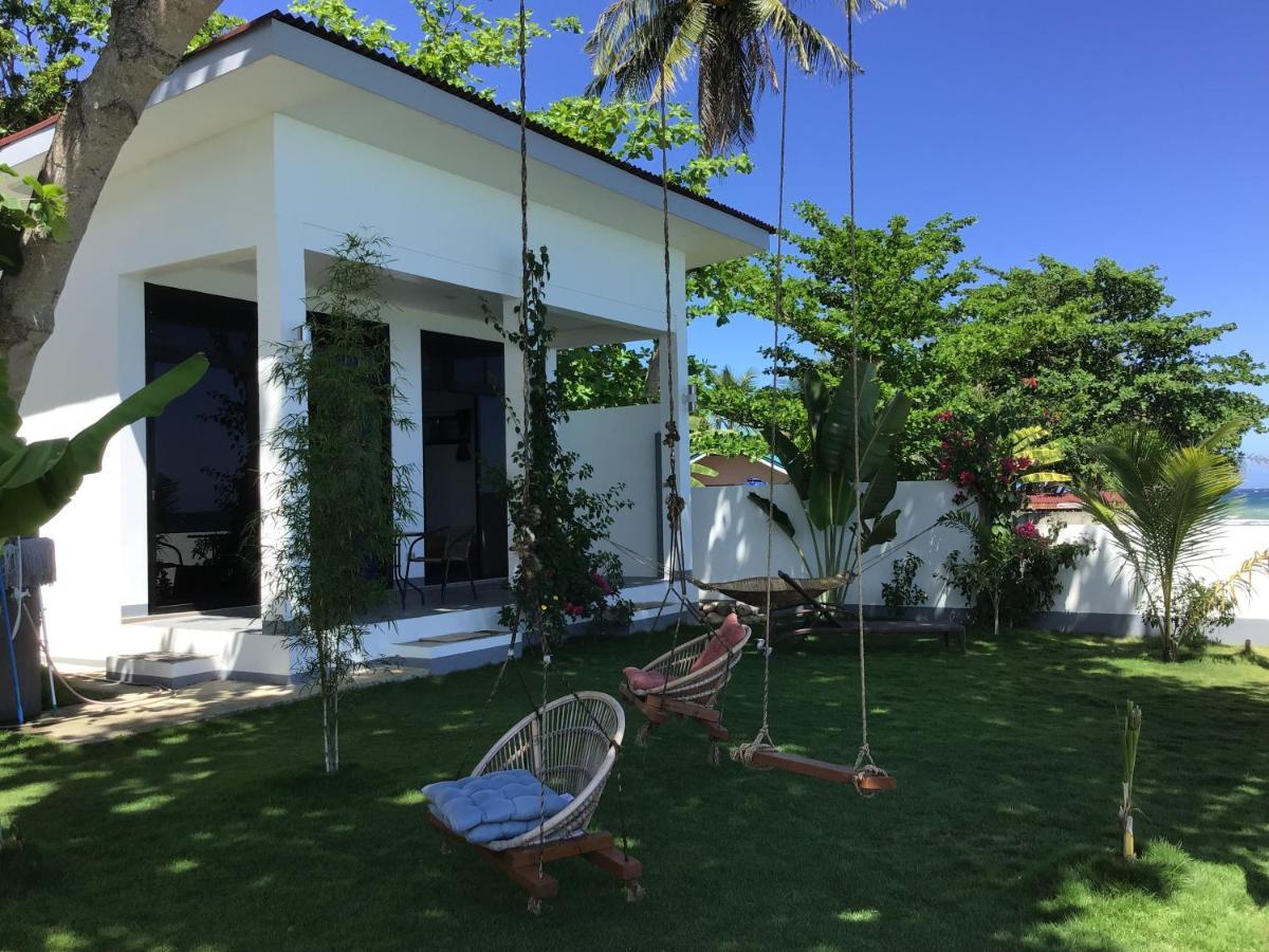 Bamboobeachvilla1 Ac New Oceanfront Pool Sunsetview Garden Kitchen Satellite Starlink Wi-Fi Dimiao Exterior photo