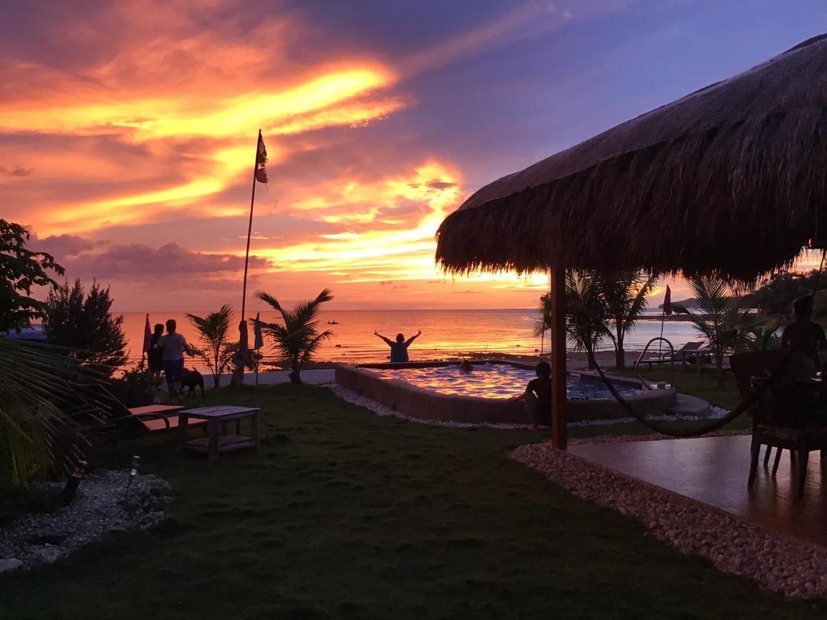 Bamboobeachvilla1 Ac New Oceanfront Pool Sunsetview Garden Kitchen Satellite Starlink Wi-Fi Dimiao Exterior photo